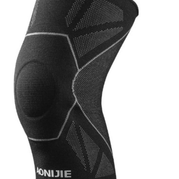 Protective Knee support compression sleeve - Picture 3 of 4
